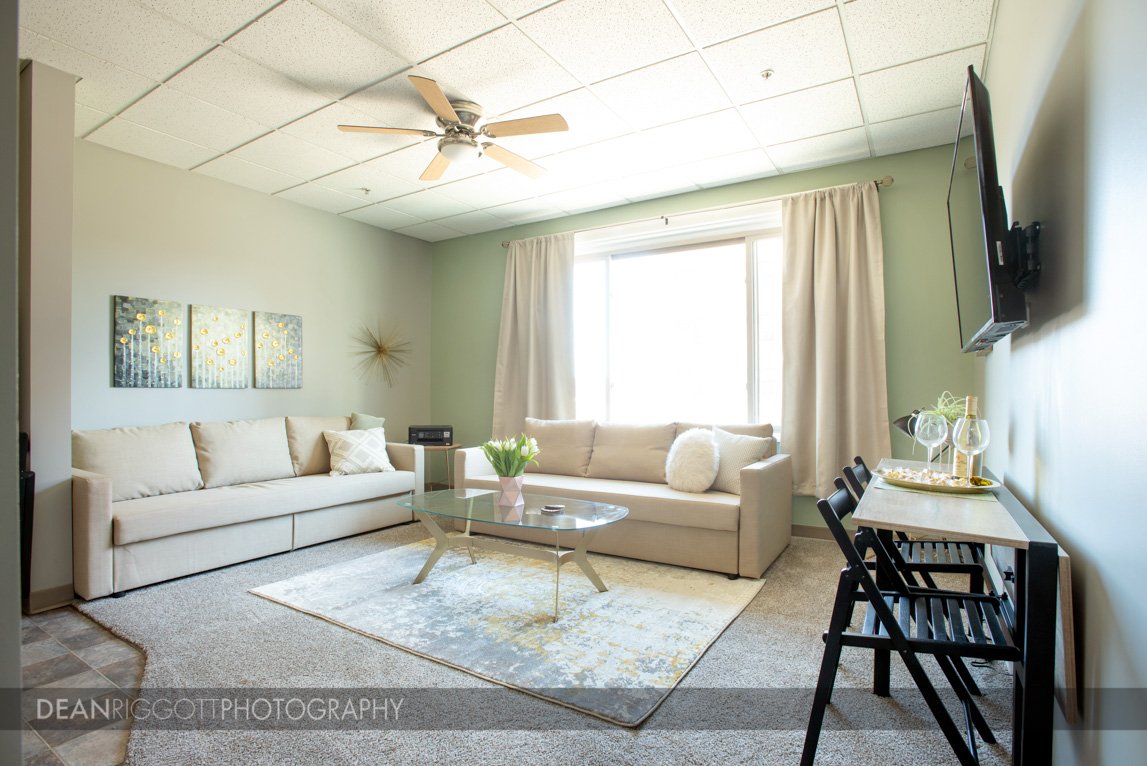 Airbnb in Rochester, MN Dean Riggott Photography